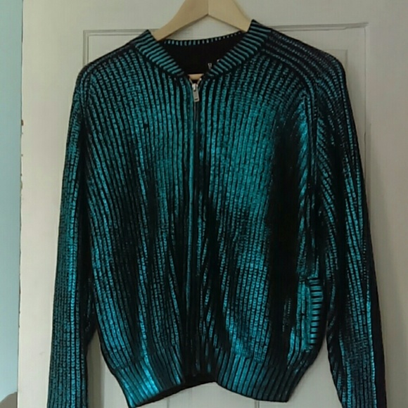 Jacket - Picture 3 of 4